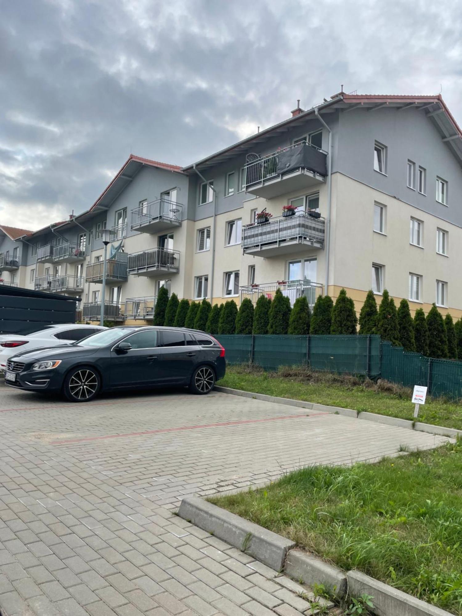 Przestronne 2 Oddzielne Sypialnie Caly Apartament W Spokojnej Dzielnicy Borkowo  エクステリア 写真